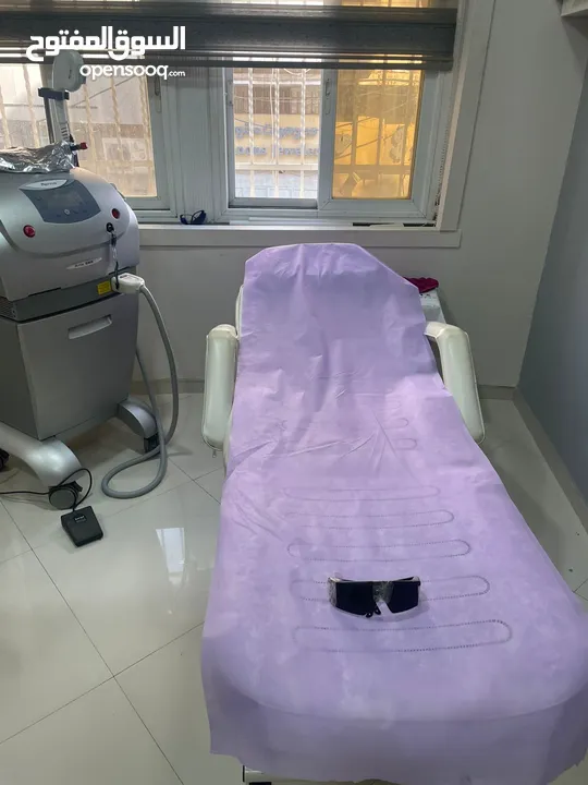 Alma lazer اصلي من شركه الام صالون ليزر كامل التجهيزات ، مع جهاز ليزر الما مع تنازل والتسجيل باسمك