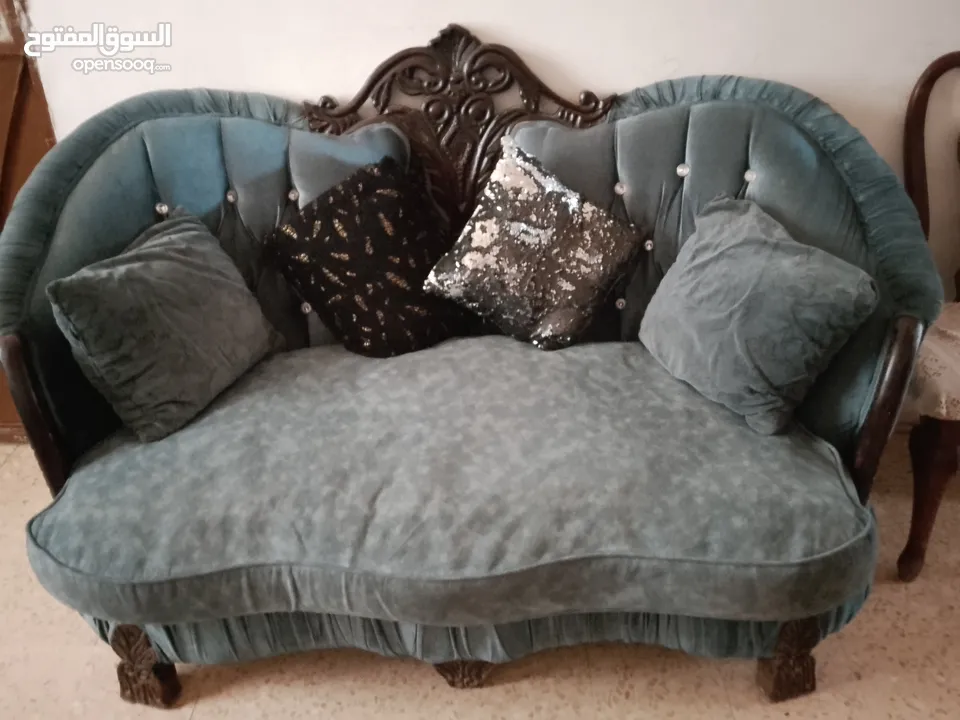 طقم كنب للبيع