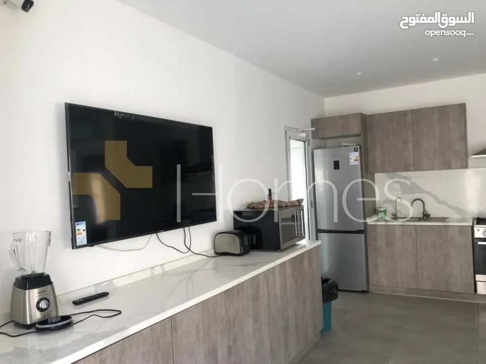 سكن طالبات مؤجر بالكامل بدخل جيد للبيع في تلاع العلي ,بمساحة 2000م