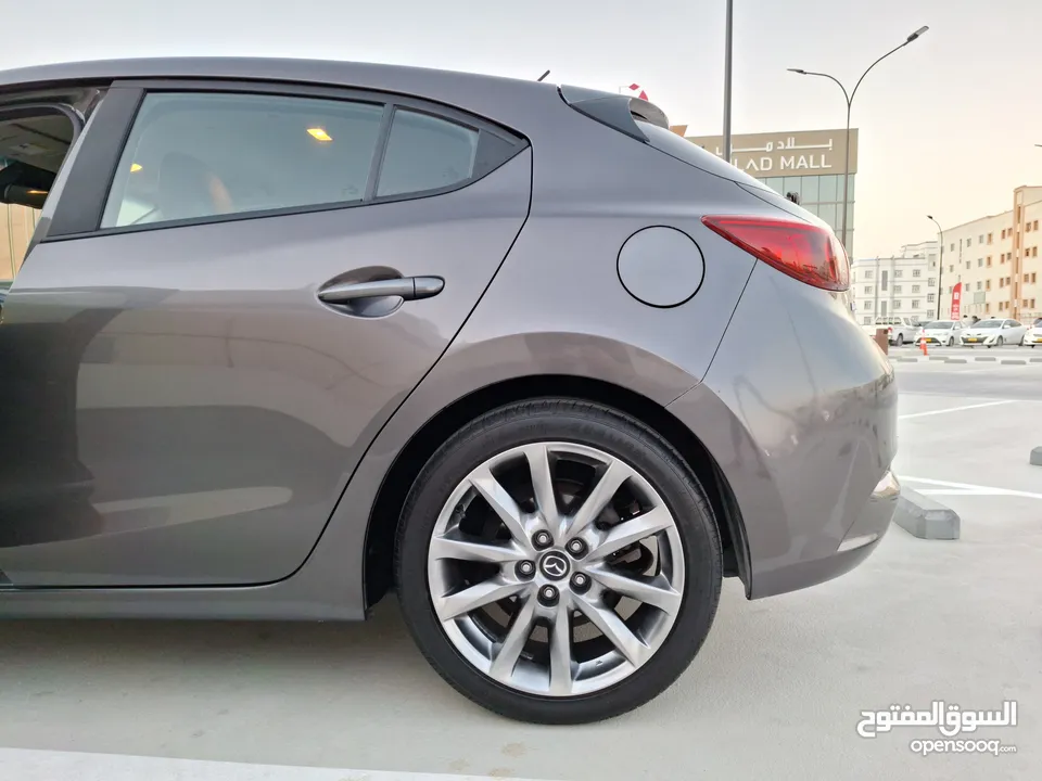 Mazda 3 2018 Hatchback 2.5L