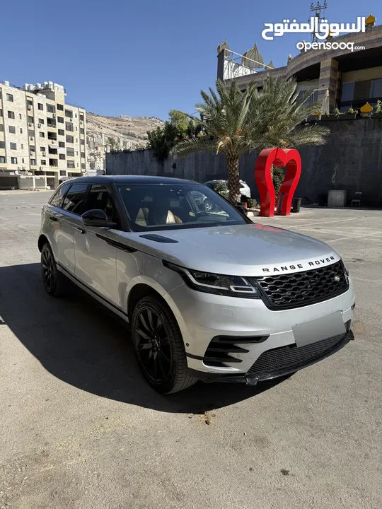 رينج روفار ڤيلار