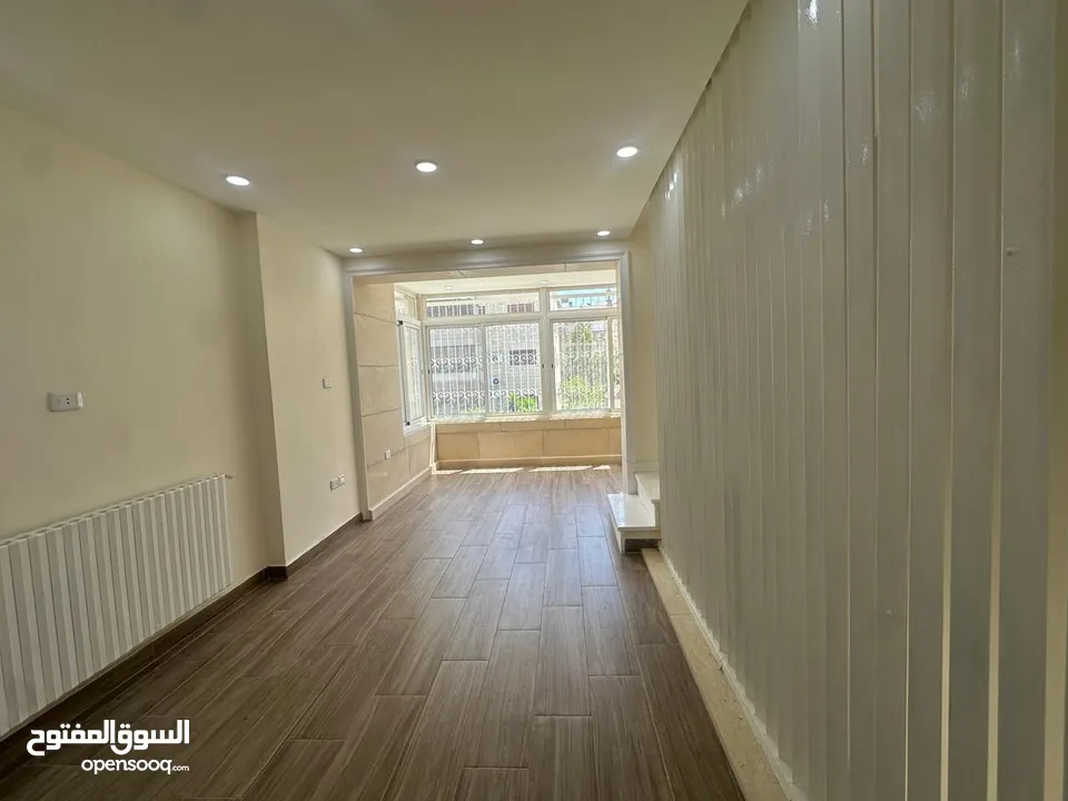 Unfurnished Villa for rent Swefiyeh ( Property 38310 )-174488627
