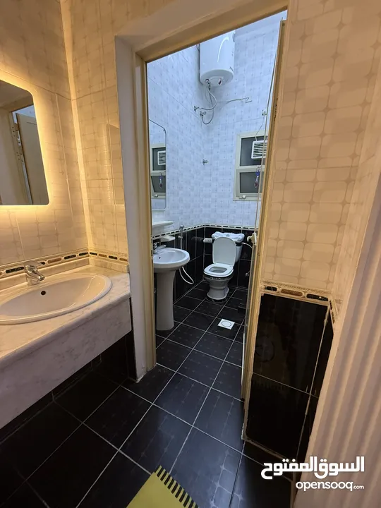 بدون عموله افخم سكن مشترك بنات وشباب في عجمان المويهات و الروضة شامل جميع الخدمات فرش جديد اول ساكن