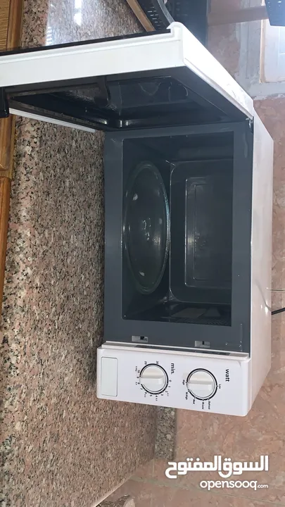 مايكرويف شارب ابيض اللون للبيع