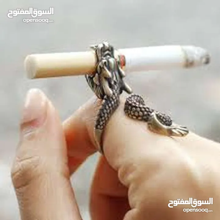 خاتم حامل  بدون ملامسة الايدي و الرائحه