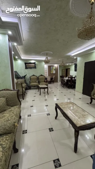 روف طابق كامل للبيع