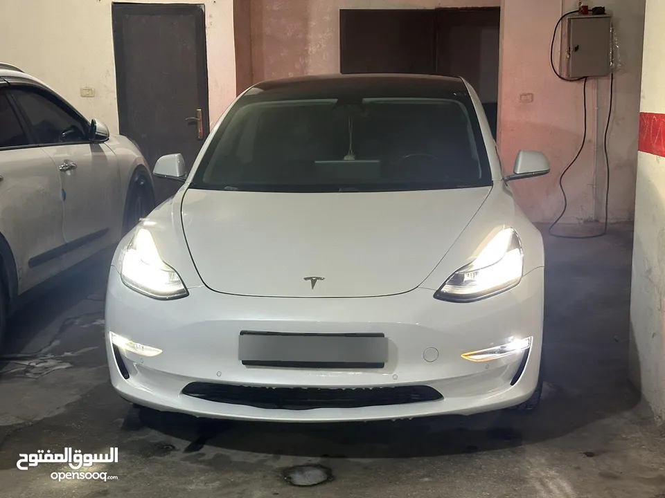 تيسلا 2019 Model 3 Standard للبيع كاش