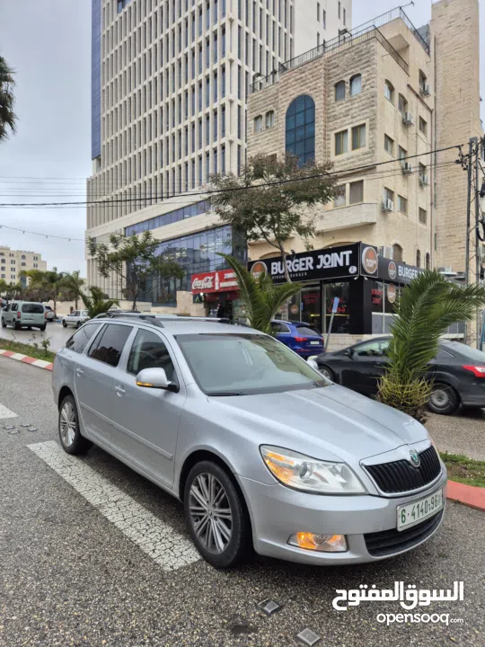 اوكتافيا ستيشن 2012 ترخيص 2012 مطور 1600 ديزل