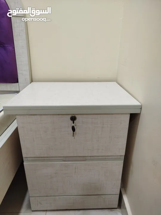 studio room furniture in good condition available in best price