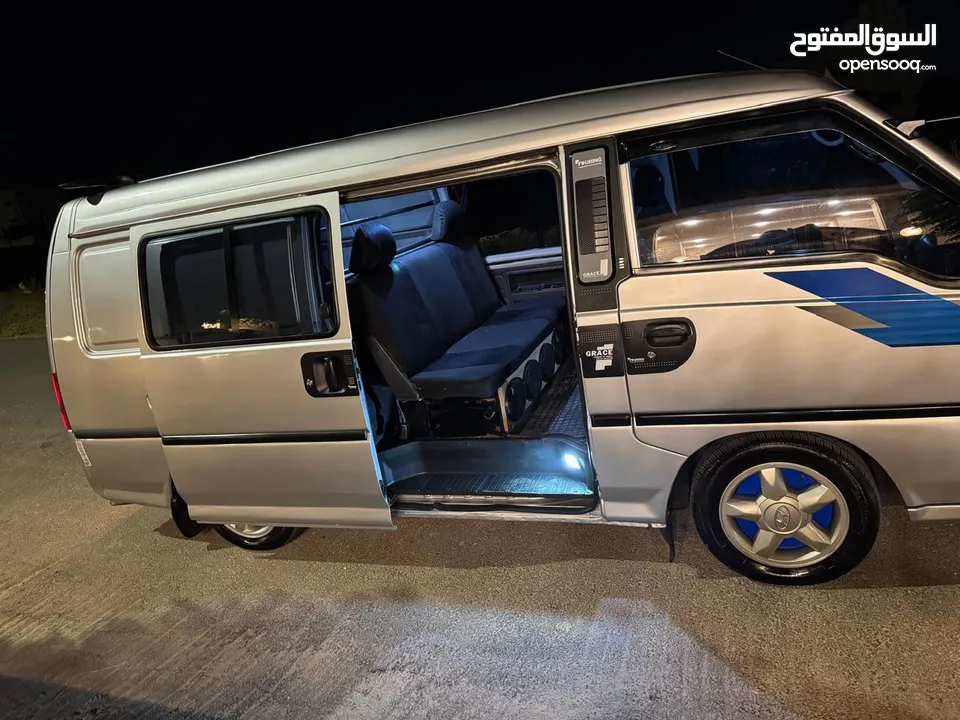 باص هونداي H100
