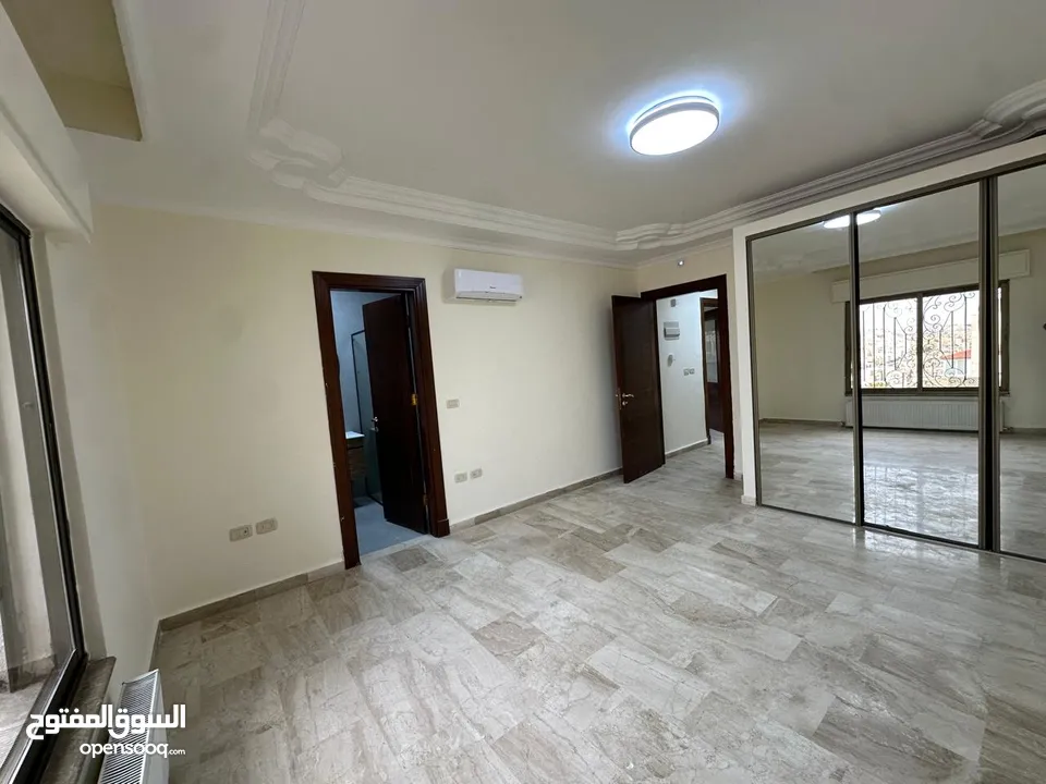 شقة شبه مفروشة دوبلكس للايجار في عبدون ( Property 42148 )-175046520