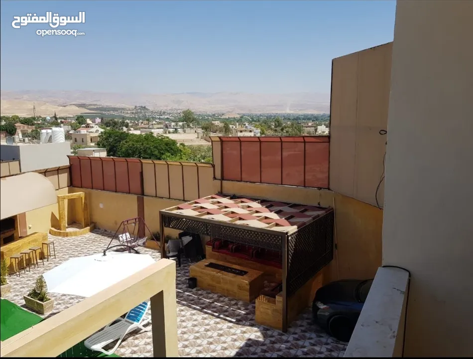 شاليه في منطقه الاغوار الجنوبية، للبيع او البدل، استعمال شخصي قابل للبدل على عقار بنفس القيمه
