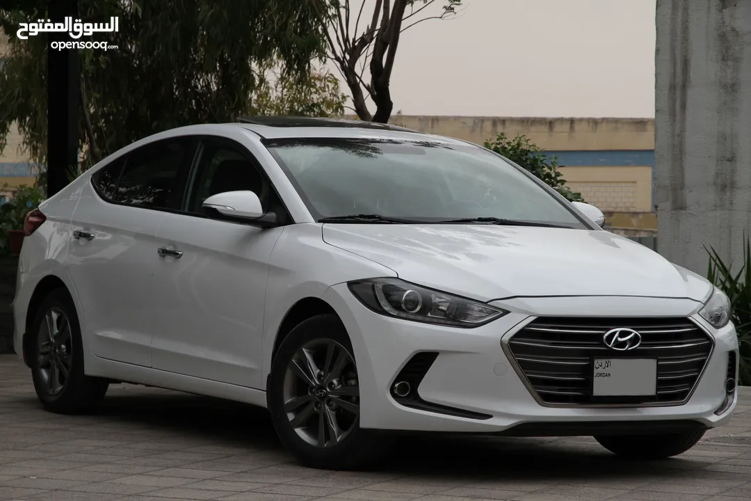 هيونداي النترا  موديل : 2017 سعة المحرك : 1.6L قطعة مسافة : 33.000 KM فحص كامل بدون ملاحظات