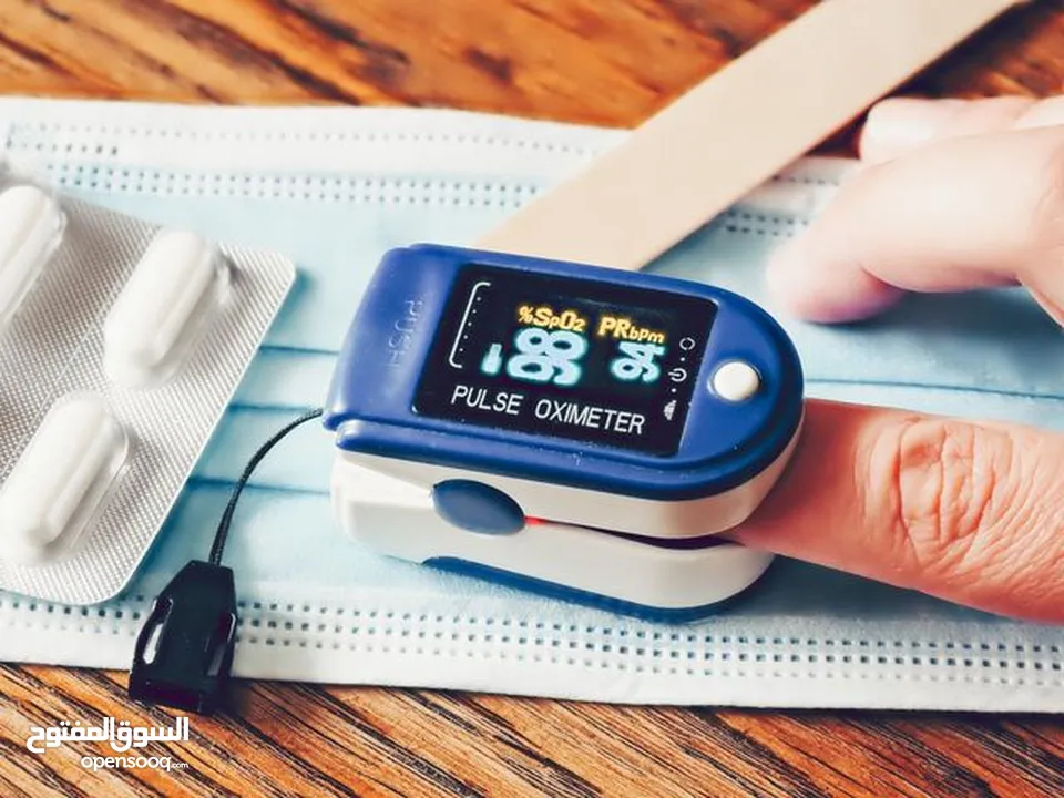 جهاز Pulse oximeter لقياس و فحص نسبة الاكسجين في الدم ويقيس معدل نبضات القلب فحص نسبة اكسجين الدم دم