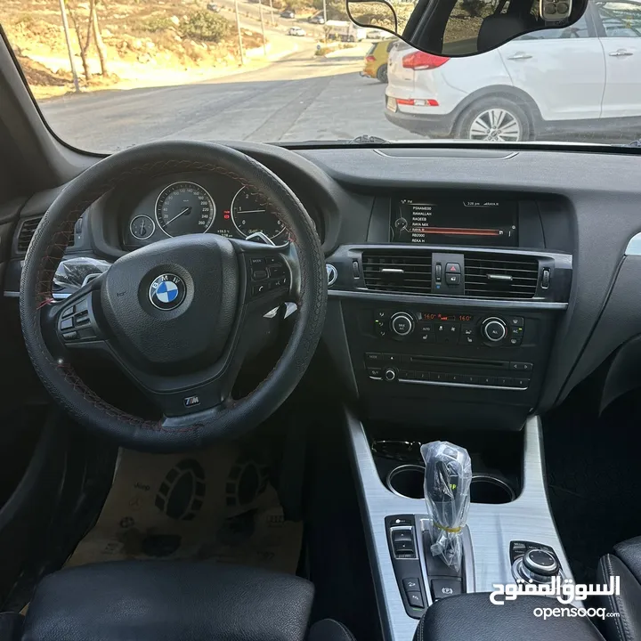 سيارة مميزة بكل تفاصيلها BMW X3