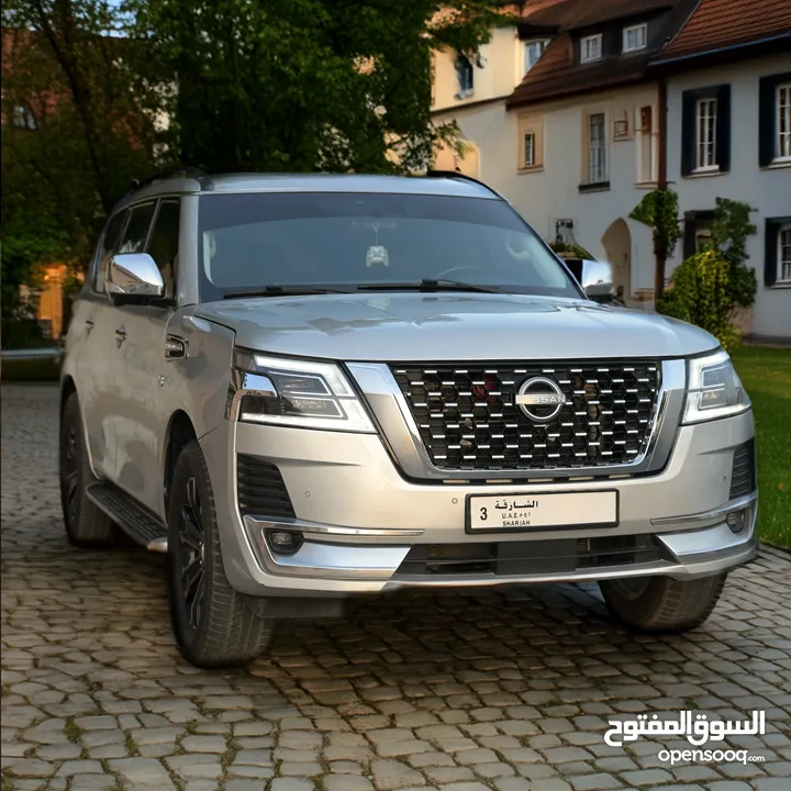 Nissan Platinum- Armada 4x4- 2018 -7seats