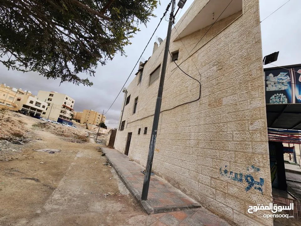 عمارة استثمارية مميزة للبيع
