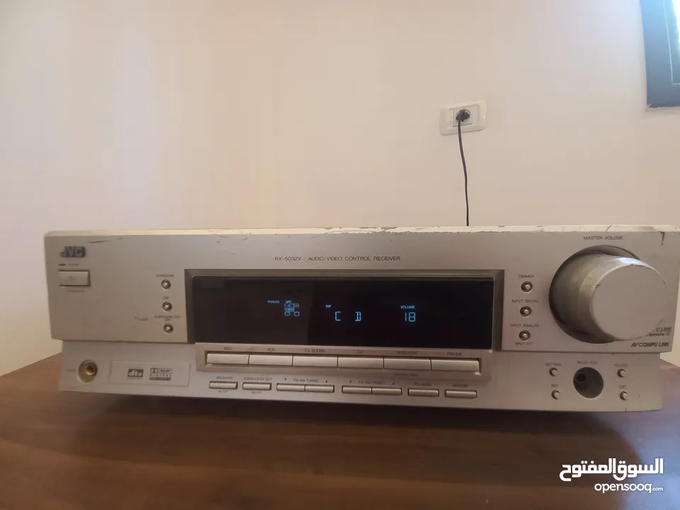مسجل JVC بقوة 200w الجهاز شغال 10/10 الجهاز لحالو 100شيقل مع السماعتين 150شيقل