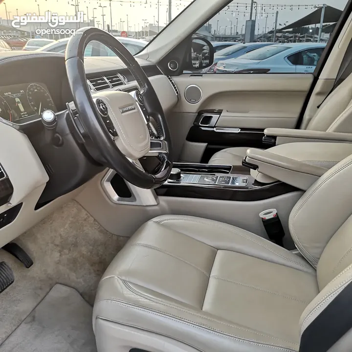 Range Rover HSE Model 2015 GCC specifications