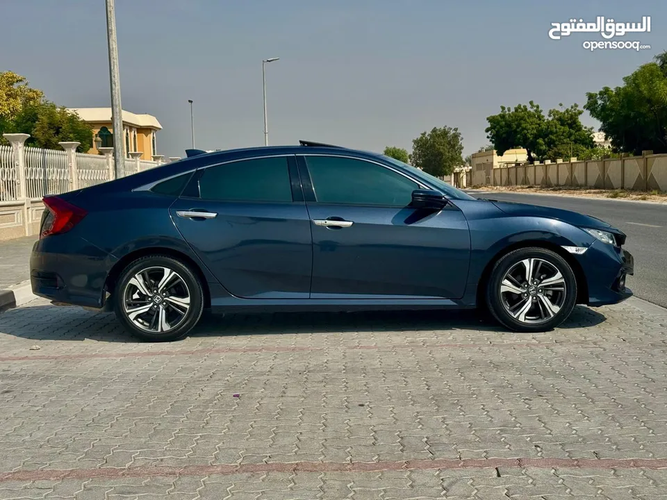 HONDA CIVIC 2021 1.6L ,GCC Specs / Sunroof