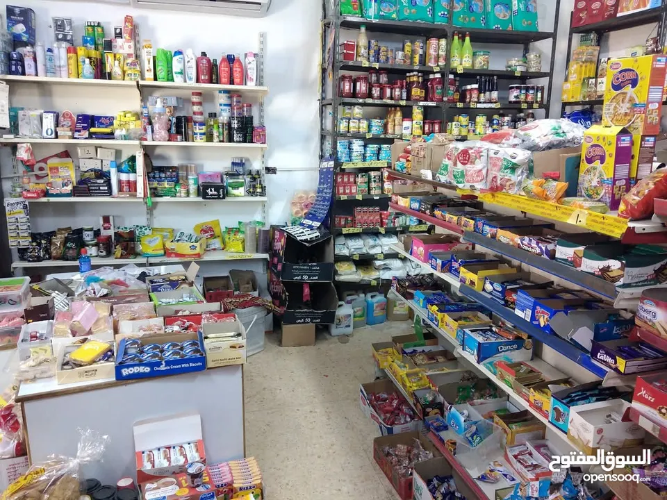 سوبر ماركت للبيع بسعر مغري