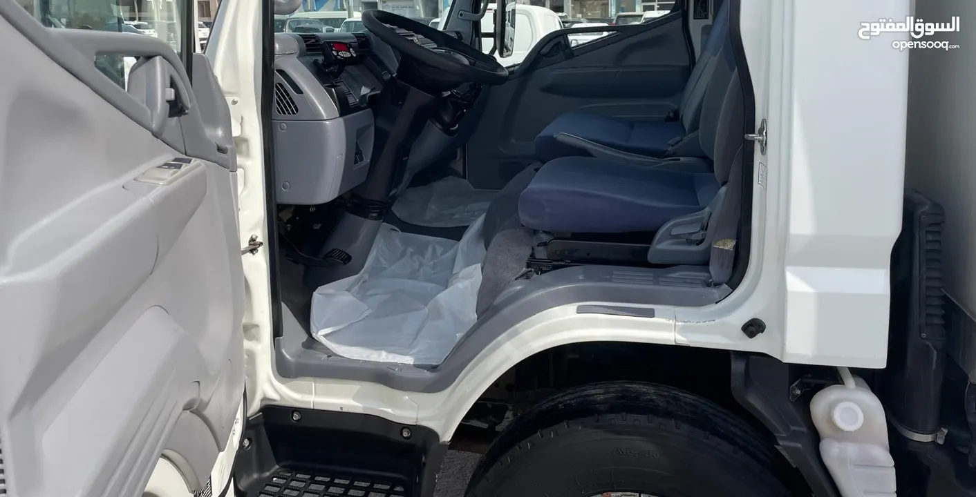 هاف لوري  ثــــلاجة تبريد MITSUBISHI FUSO 2016