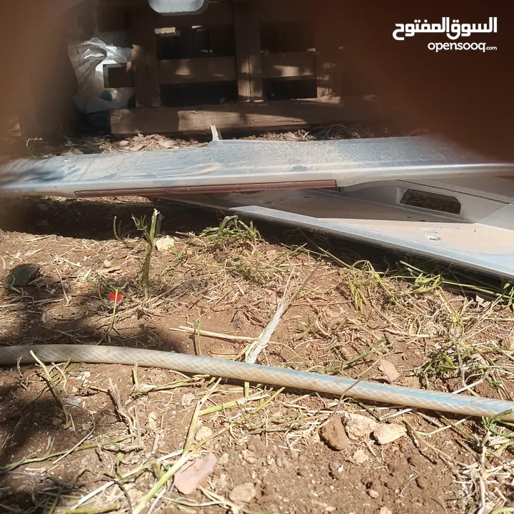 اضواء نيسان صني موديل 2001