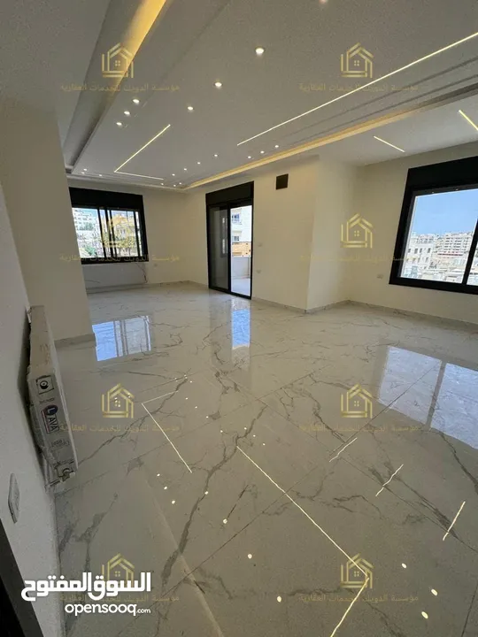 شقة جديدة لم تسكن بتشطيبات عالية الجودة بتصميم عصري