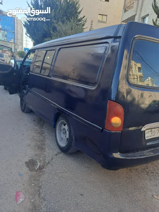 باص هونداي H100