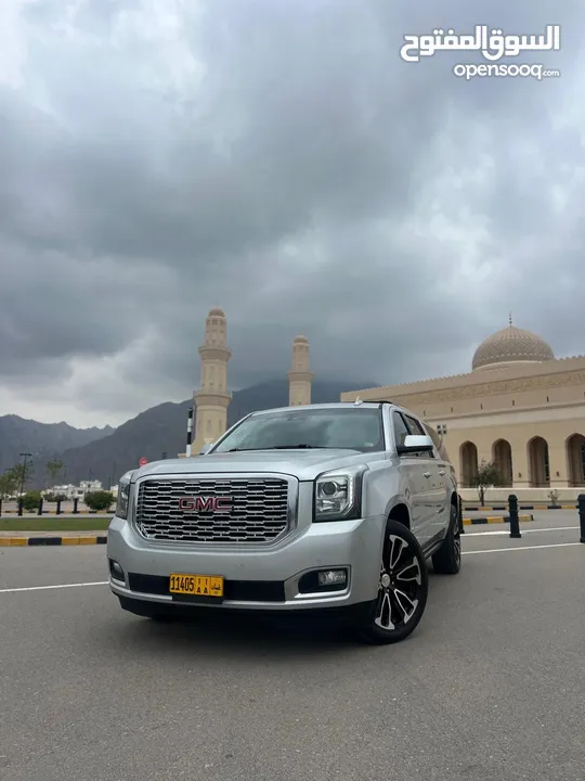 GMC Yukon denali 2018 XL / جي ام سي يوكن 2018 دينالي XL