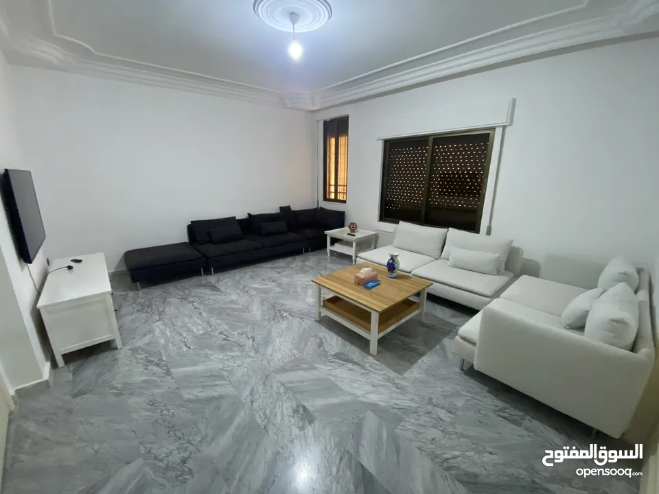 شقة عائلية مفروشة للايجار حي الجامعة