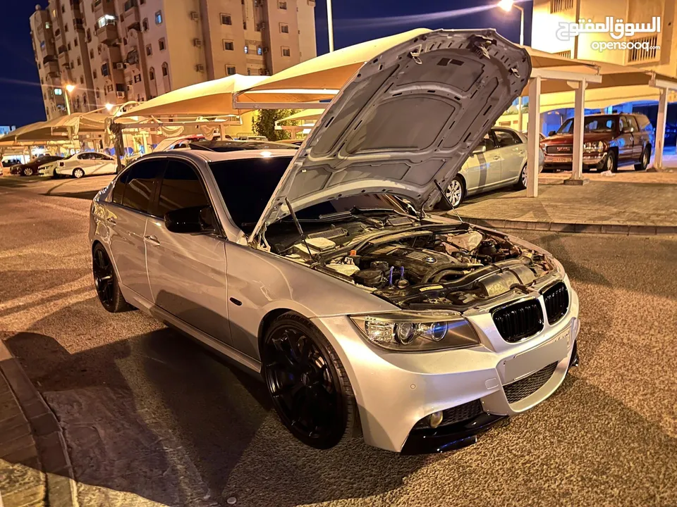 للبيع BMW 335iA 2010