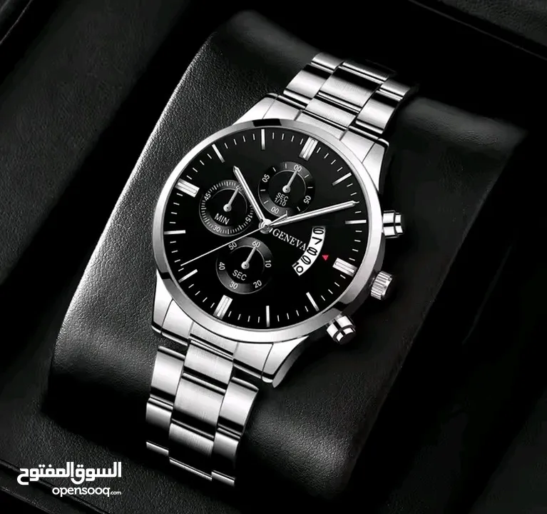 ساعه رجاليه فولاذيه المقاومه لي الصدا ووتش الفاخر جميله الساعه أنا شخصينه مستخدمه والله افضل الساعات