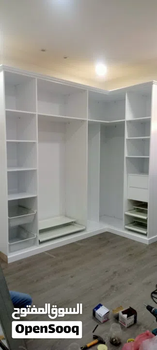 نقوم با أعمال النجارة بجميع الأشكال نجار بحريني