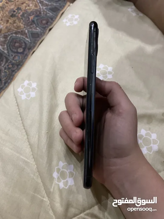 ايفون 11 pro max