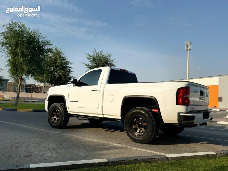 GMC Sierra 2016