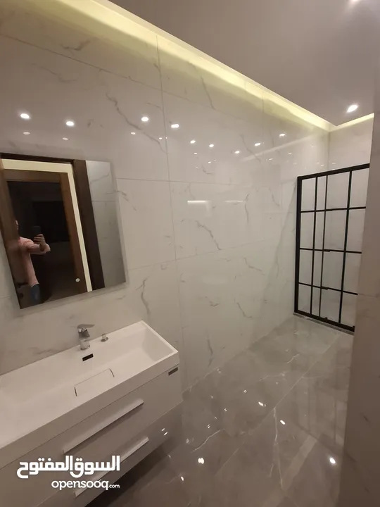 Unfurnished apartment for sale ( Property 42552 )-174787297