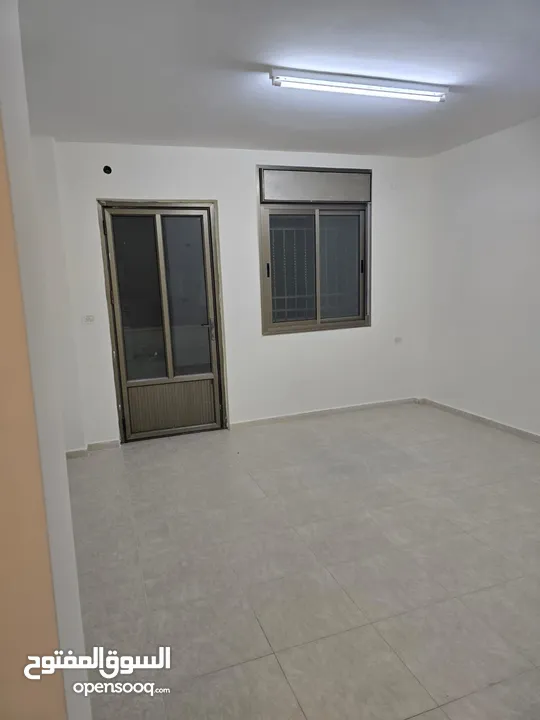 شقة سكنية بالقرب من دوار الفواكه