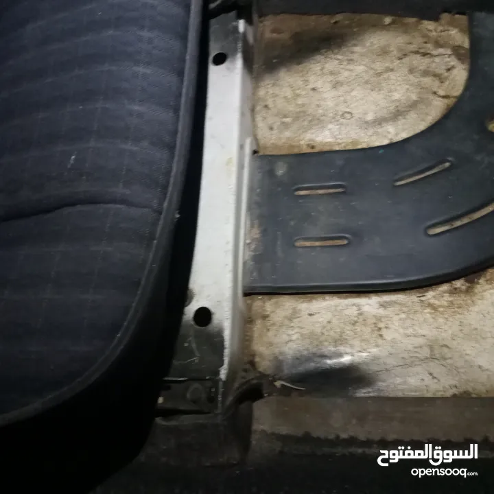 مرسيدسe200 للبيع (رقم الهاتف داخل الاعلان)