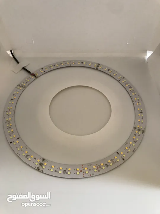 صندوق إضاءة للتصوير الاحترافي LED قياس 30x30 ثلاث درجات إضاءة portable light box photography