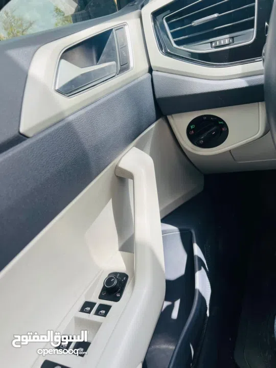 بولو 2022 فل مسكر للبيع