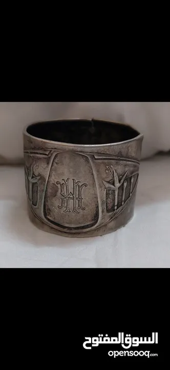 اسوار فضة عيار 800 برطاني سنة الصنع 1905  غليون فضة و عاج محفور