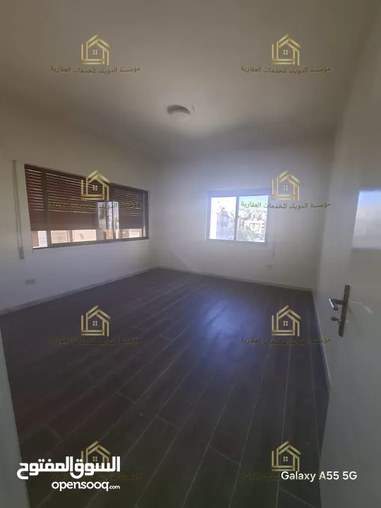 شقة مميزة - الجاردنز - 3نوم - 240م