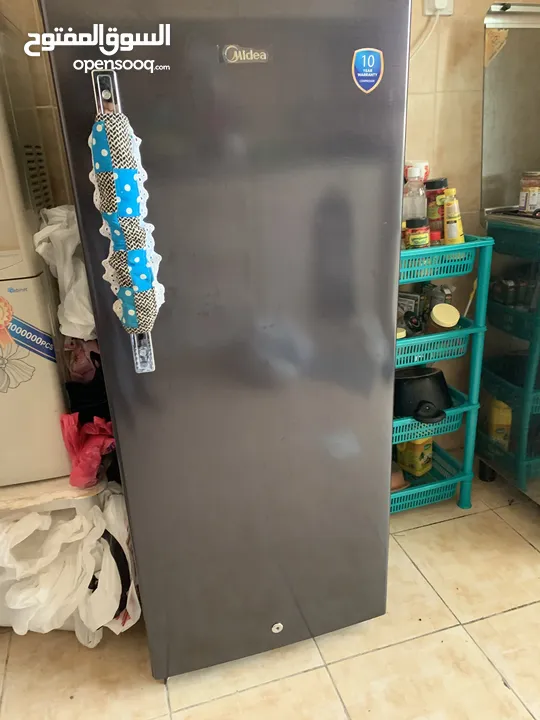 Media Refrigerator 190L