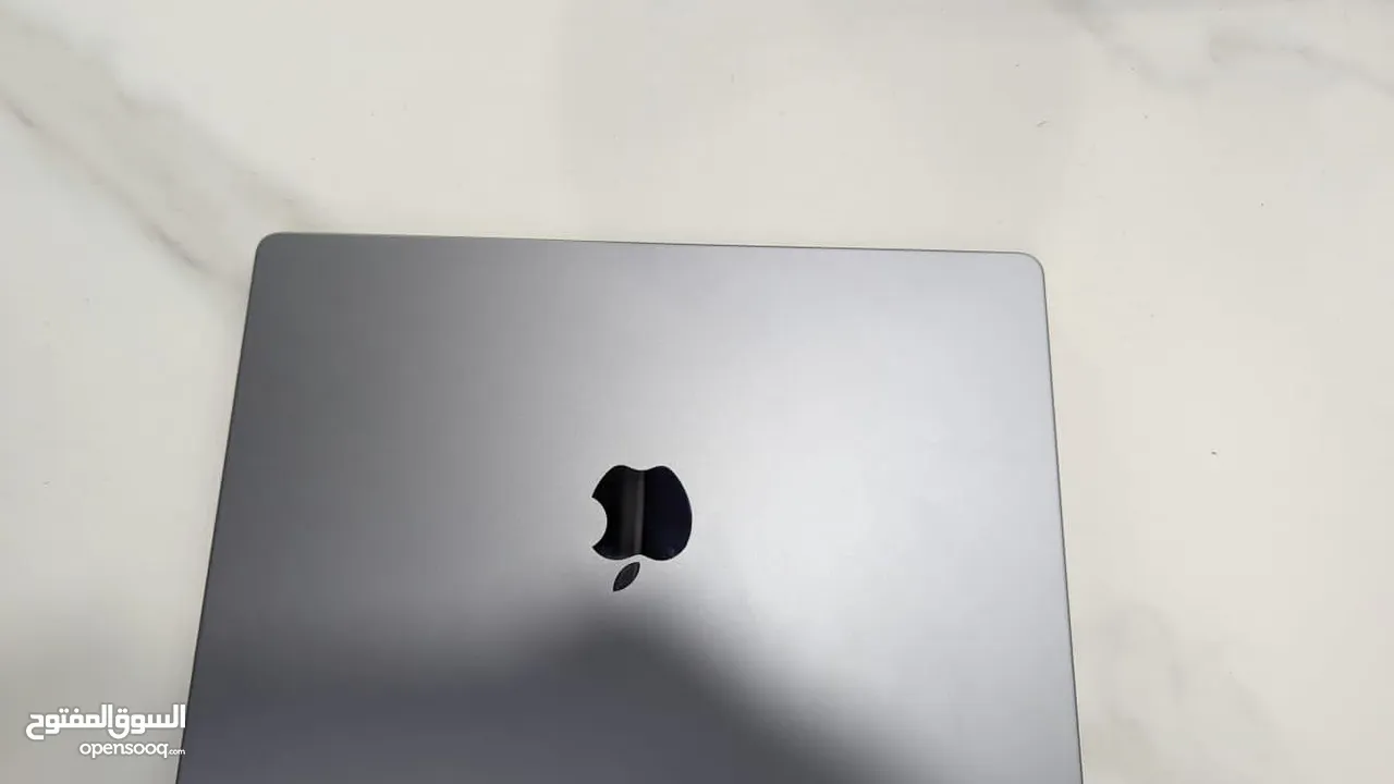 Apple Macbook Pro,m3 chip, 8gb ram, 1 tb ssd, apple plus care 3 years, only 3 months used, fresh