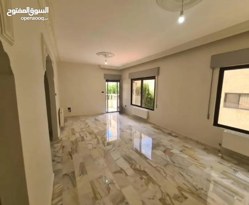 الصويفيه شقة للبيع بسعر مميز 145 متر طابق اول