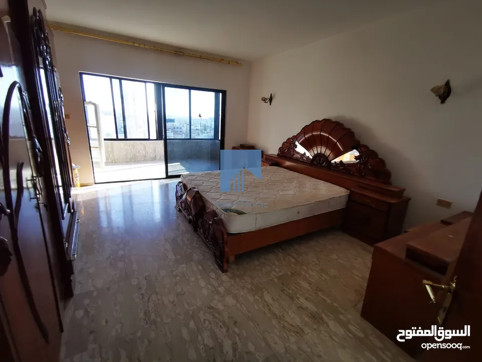 شقة طابقية فاخرة للبيع بأجمل مناطق الصويفية - خلف المدارس الأمريكية طابق ثالث 350م بسعر مغري