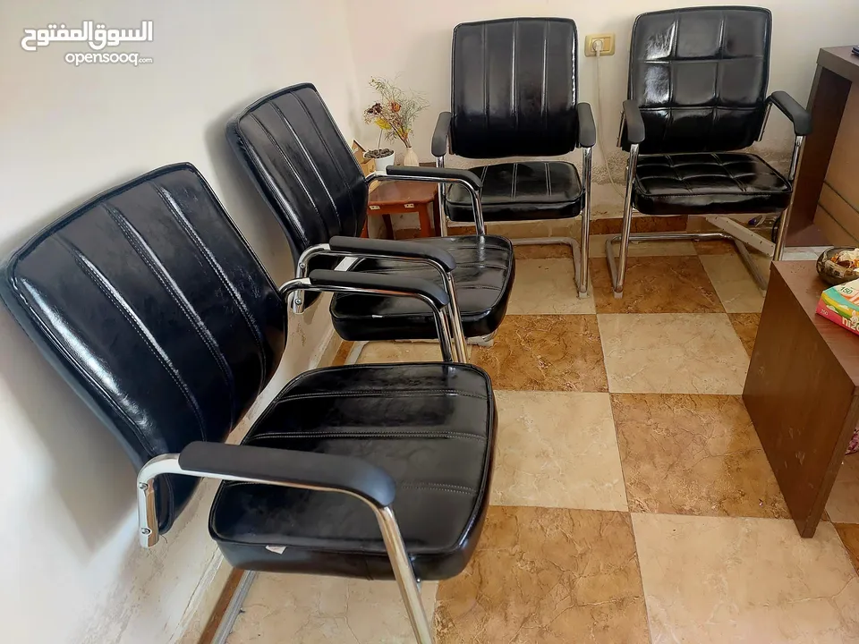 اثاث مكتبي