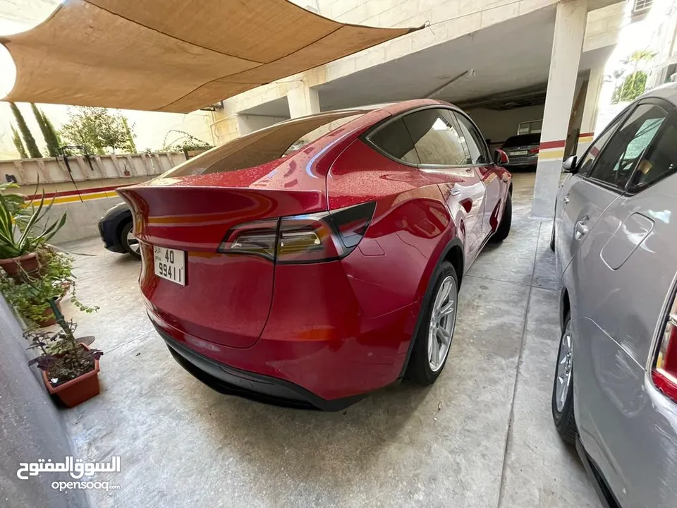 Tesla y 2022