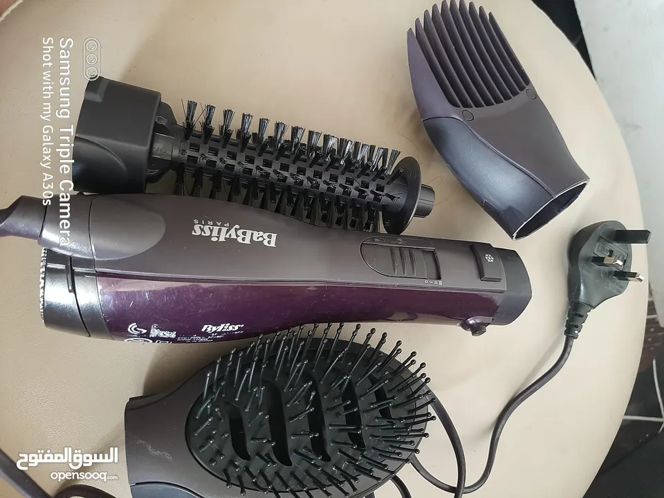 فرشاة تصفيف  الشعر من بيبي ليس 1000W واط شغاله 100% استعمال خفيف  Babyliss Pro styling Brush 1000W